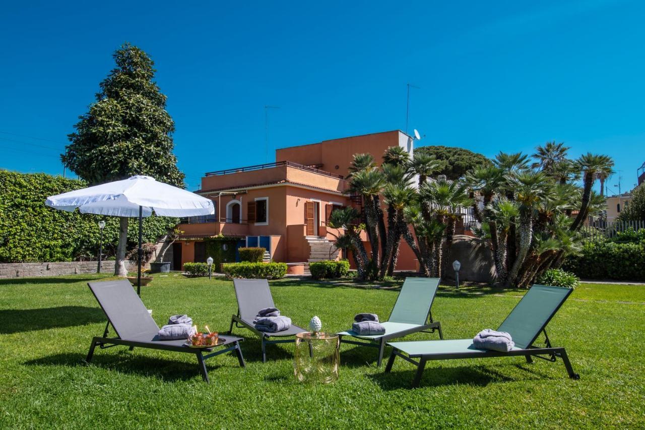 Palazzo Moresco Санта-Маринелла Экстерьер фото